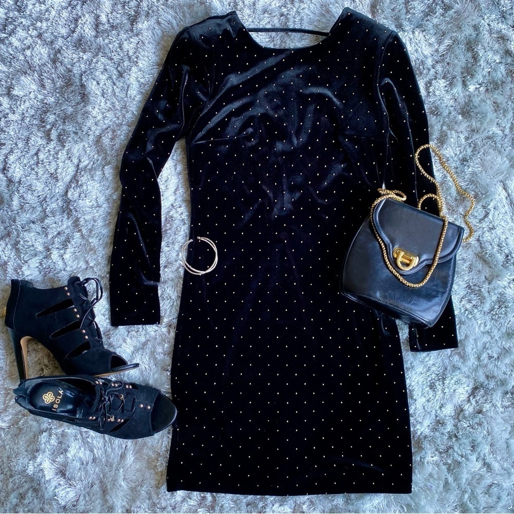 Express NWOT Black Velour Studded Dress Size 2 - Picture 4 of 11